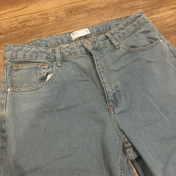 ASOS DESIGN Classic Rigid Jeans Light Stone Wash Blue Men’s 33”X34” NEW - Picture 4 of 8